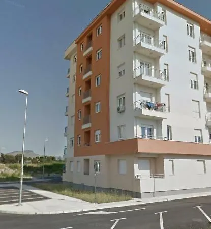 Enigma Apartment *